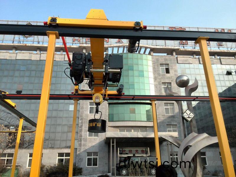 新型(xing)電(dian)動(dong)單(dan)樑(liang)起(qi)重機(ji)-客(ke)戶(hu)訂(ding)購(gou)