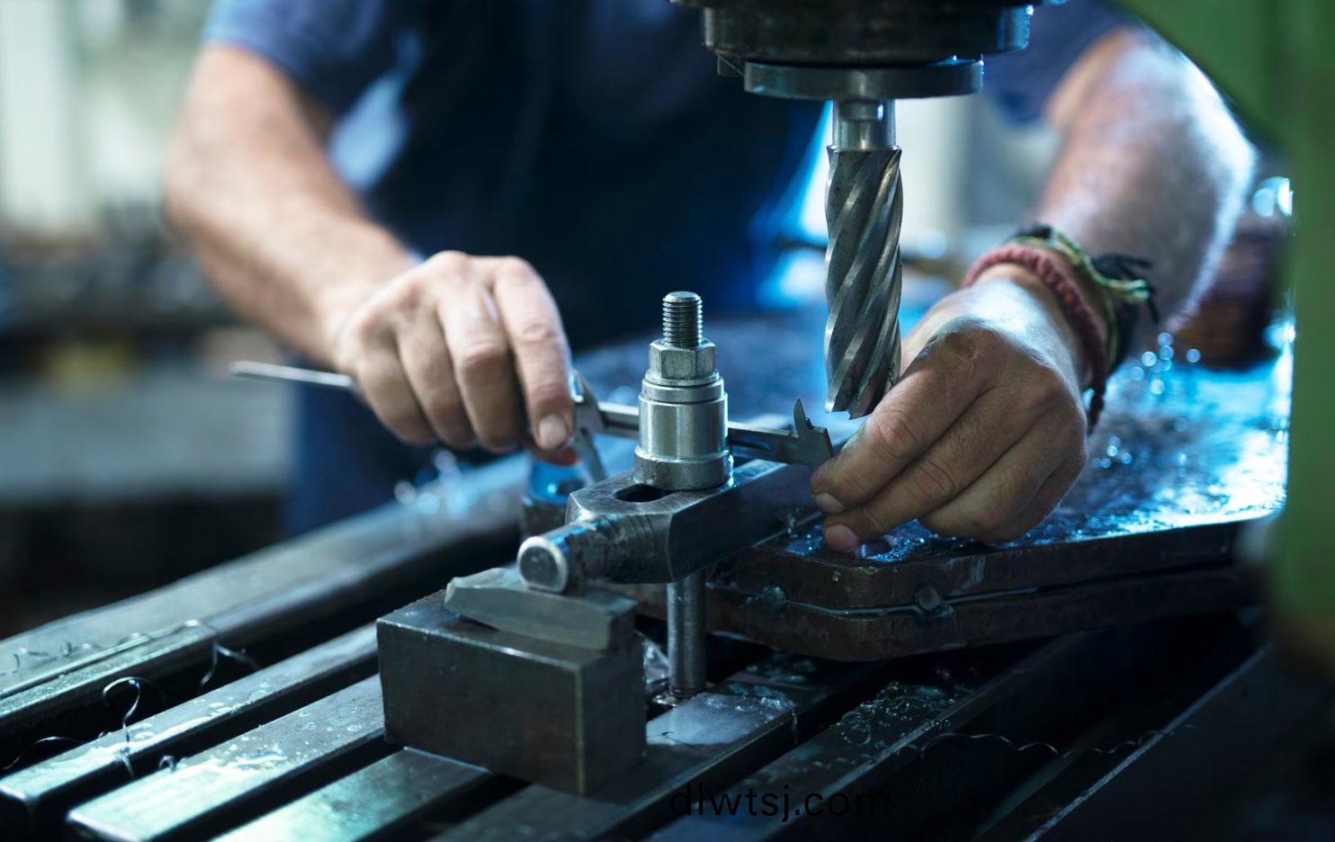 河(he)南(nan)省鑛(kuang)山(shan)起(qi)重(zhong)機有(you)限(xian)公(gong)司(si)