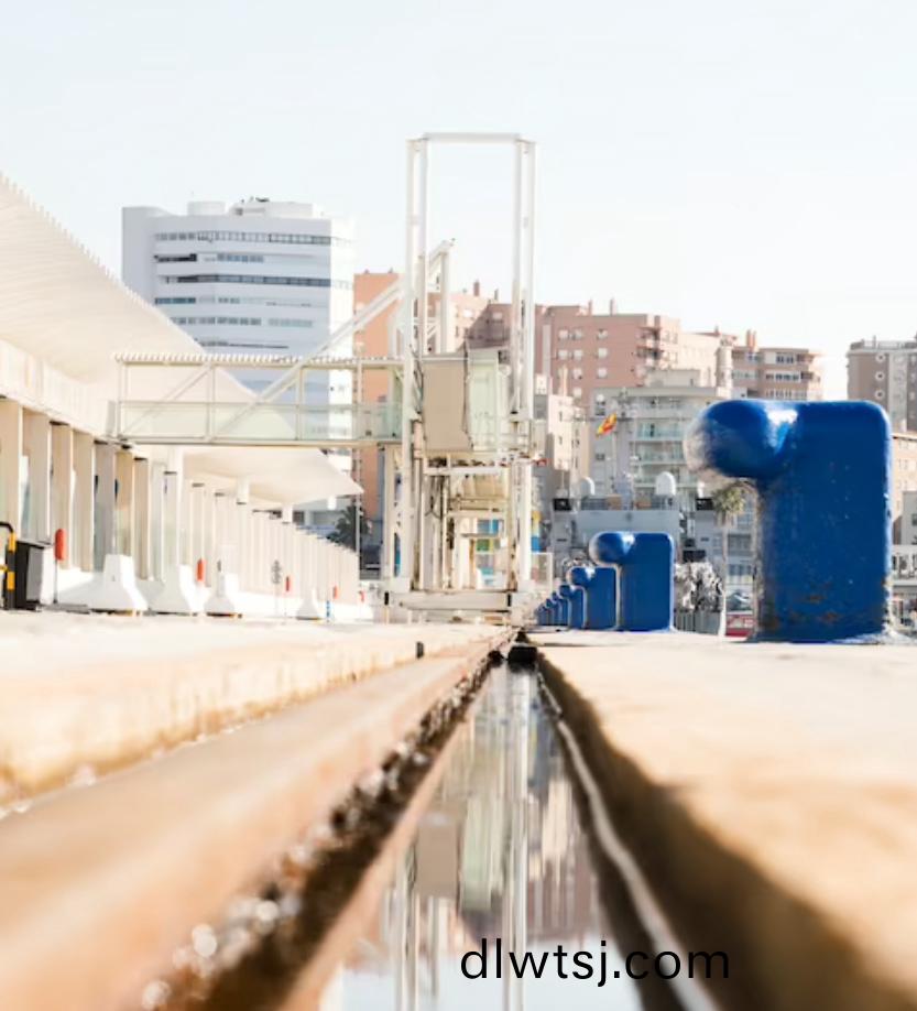 河(he)南(nan)省鑛山起(qi)重(zhong)機(ji)有限公司(si)