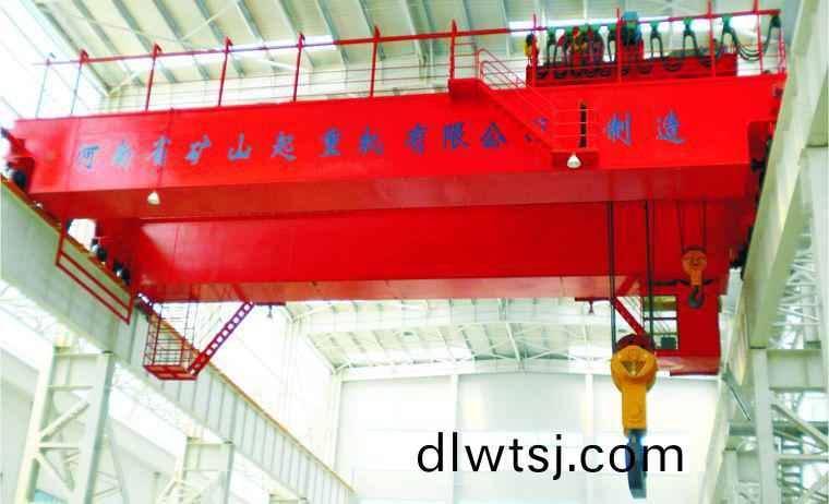QD型(xing)300／40~350／75噸(dun)弔(diao)鉤橋式