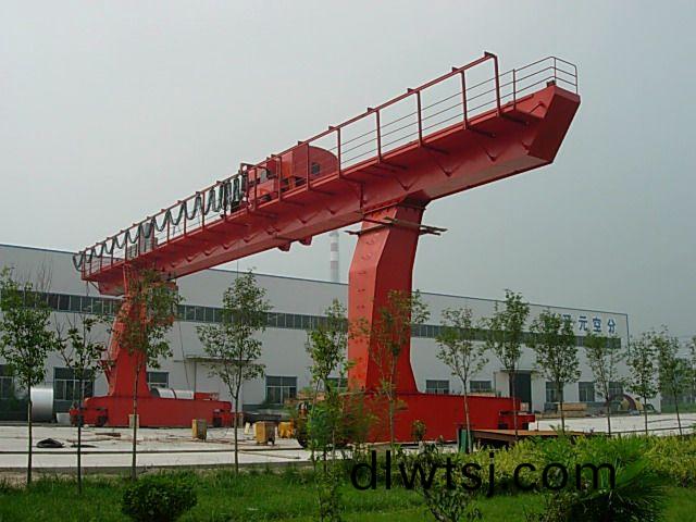 門式起重(zhong)機(ji)