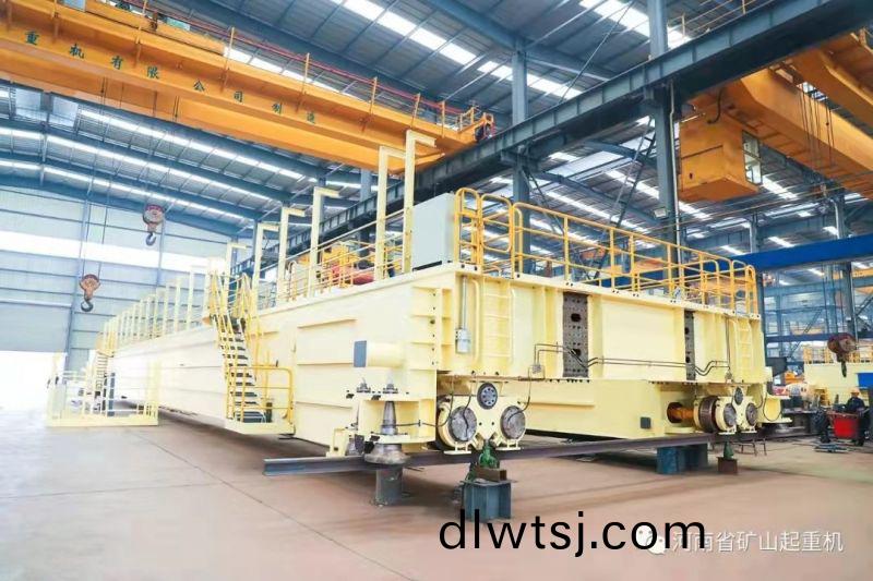 雙樑起重(zhong)機(ji)